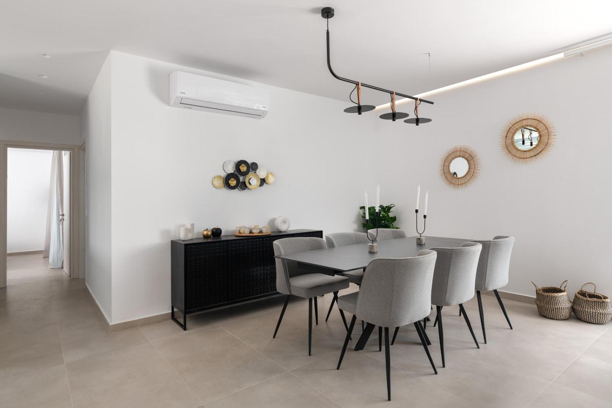 Luxurious With Sea Views In Rhodes Villa