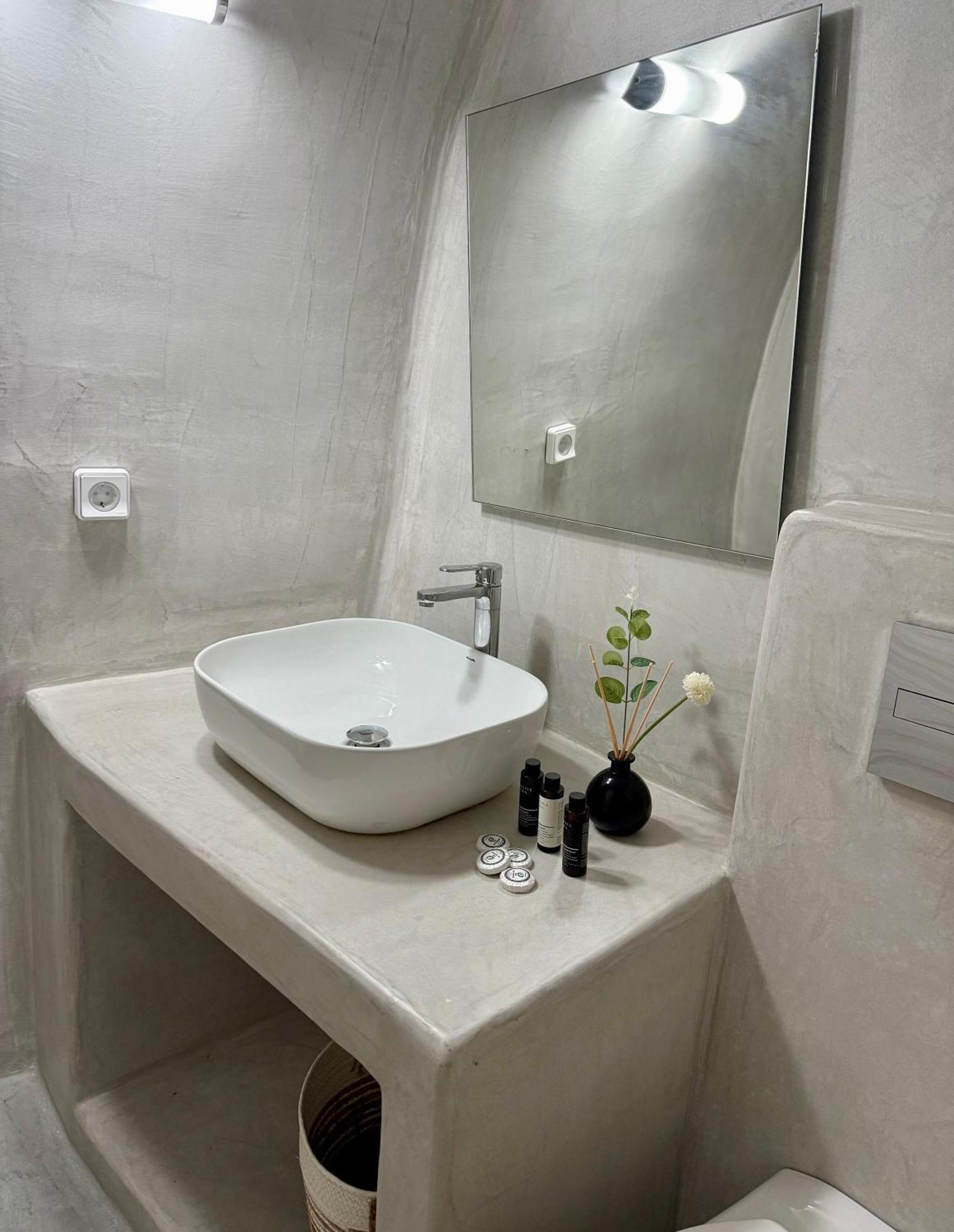 Hotel Sepal Fira (Santorini)
