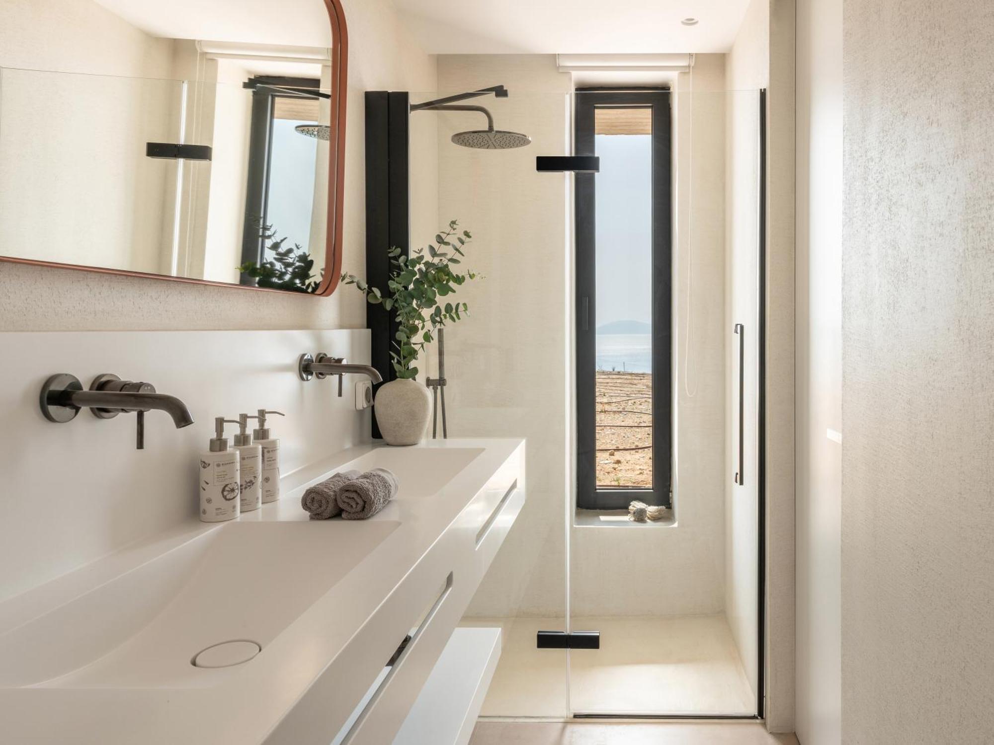 Keras Cliff House Villa