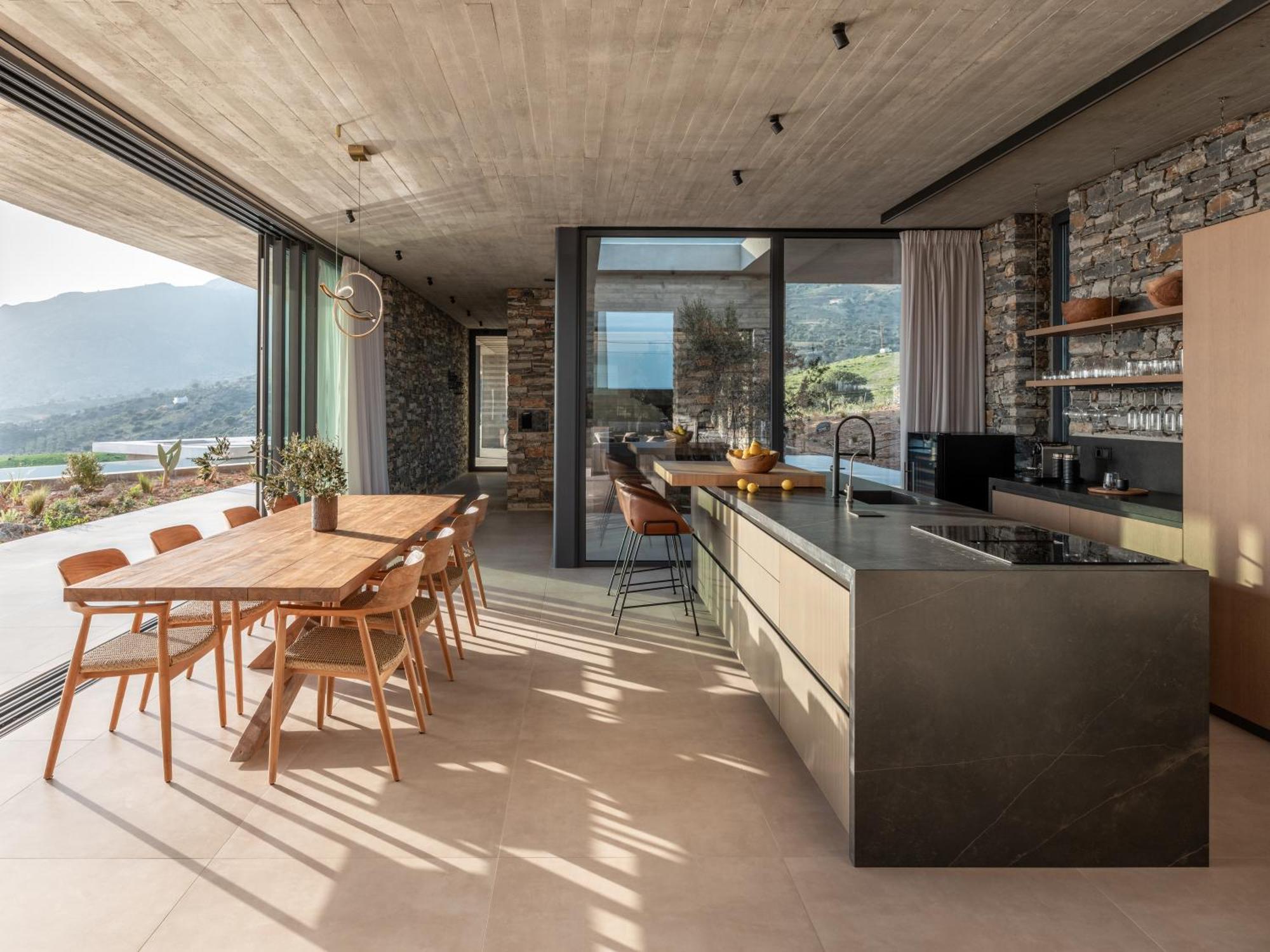 Keras Cliff House Villa