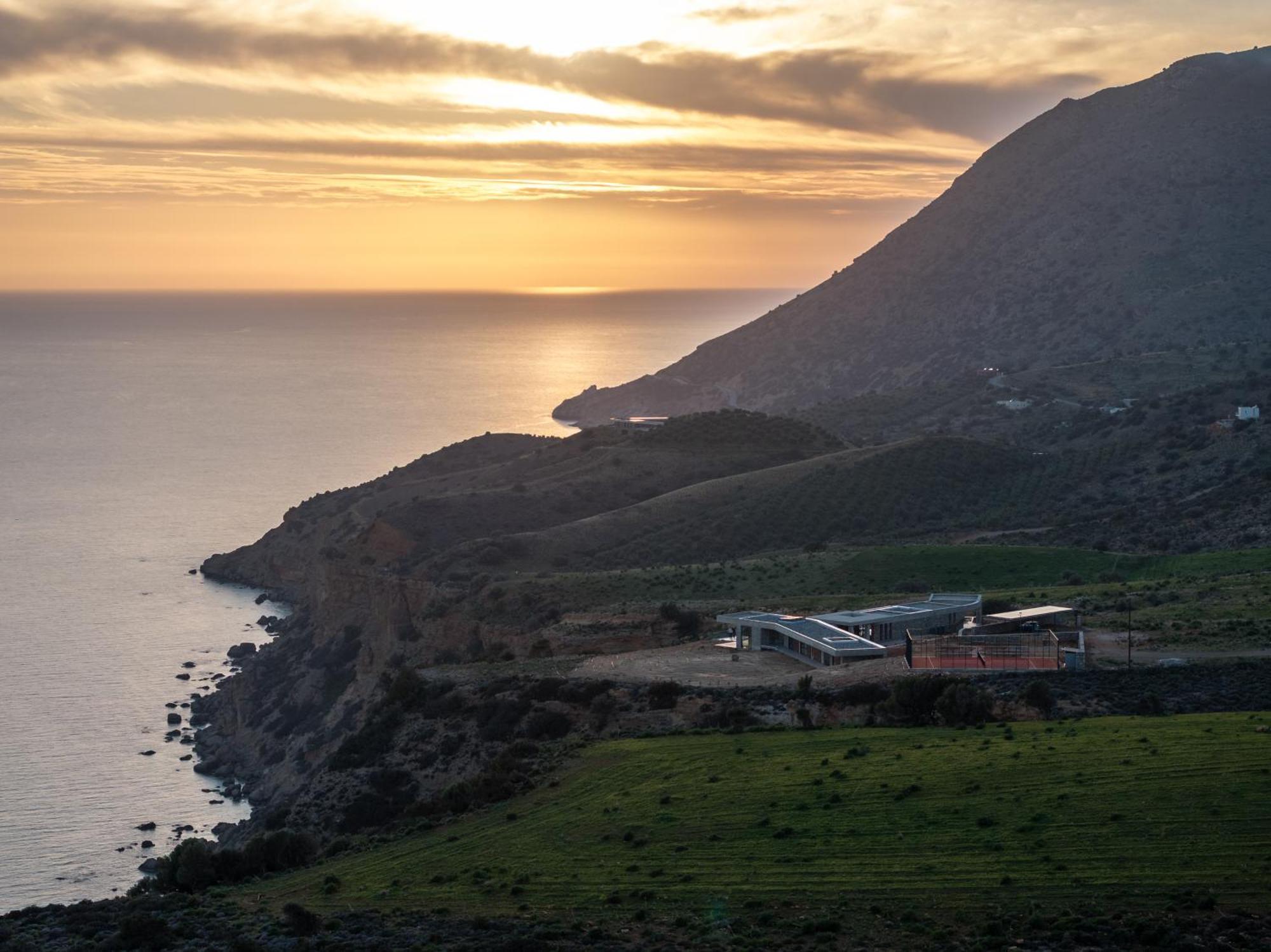 Keras Cliff House Villa *