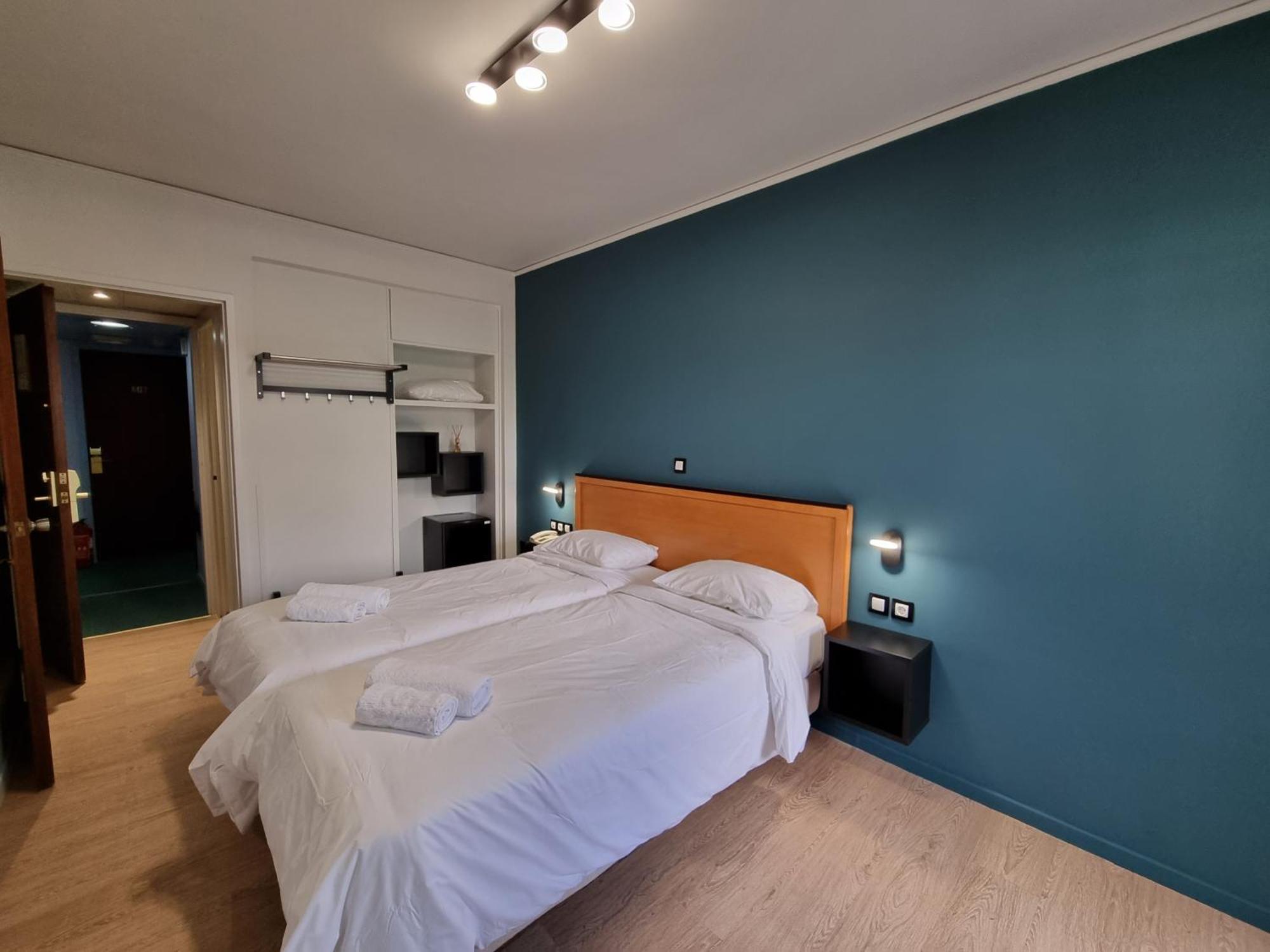 Savoy Hotel Piraeus