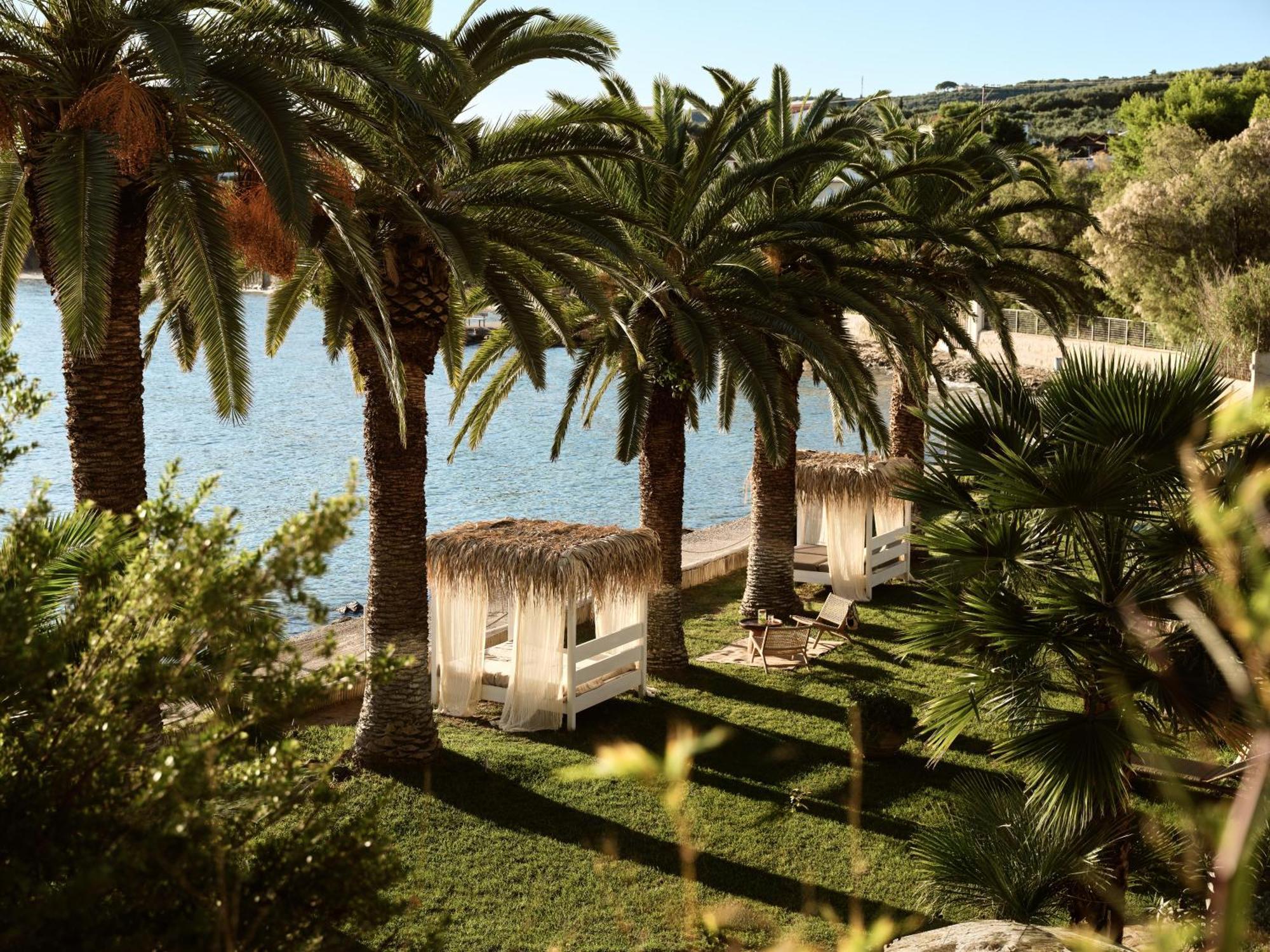 Calypso Villa *
