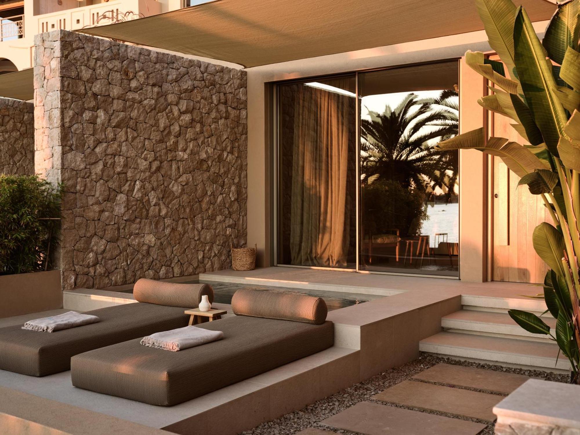 Calypso Villa