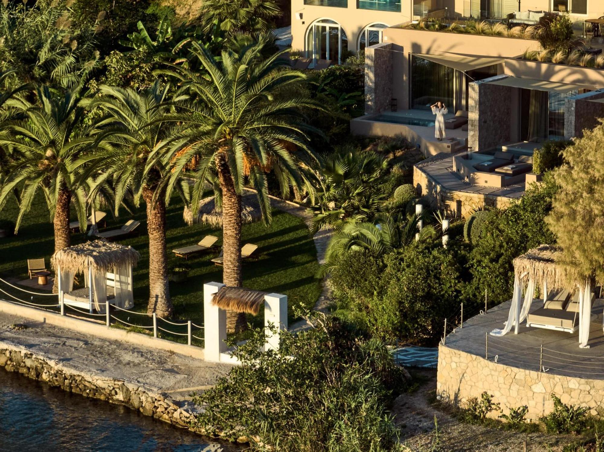 Calypso Villa Amoudi