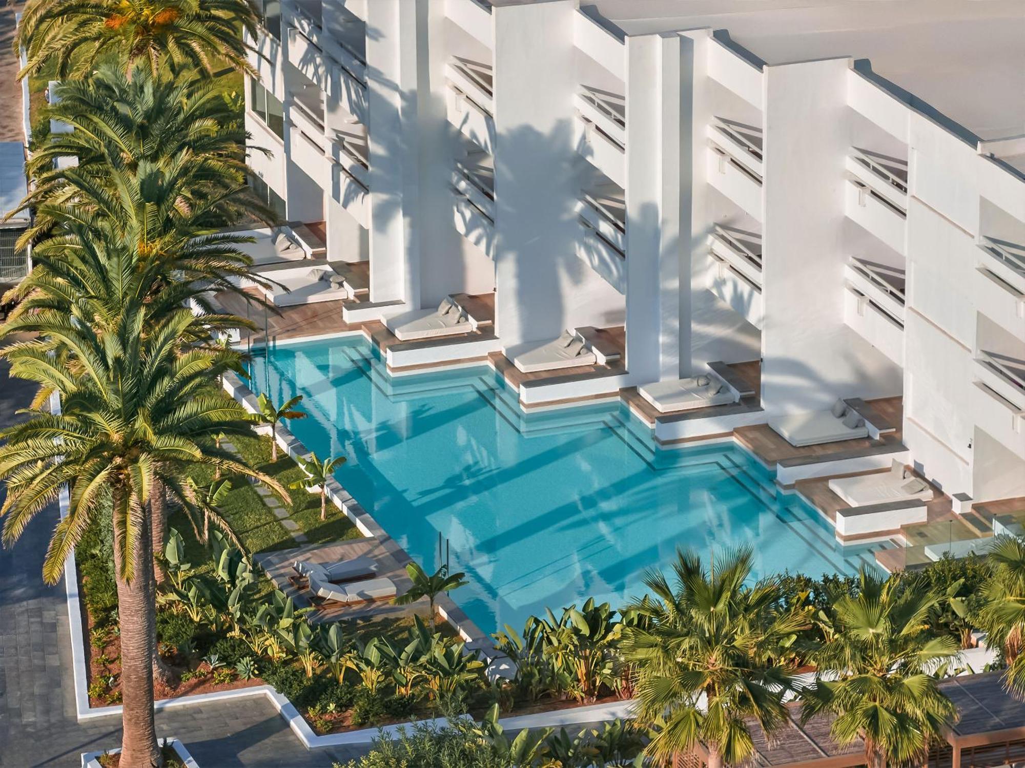 Resort Grecotel Luxme White 5*