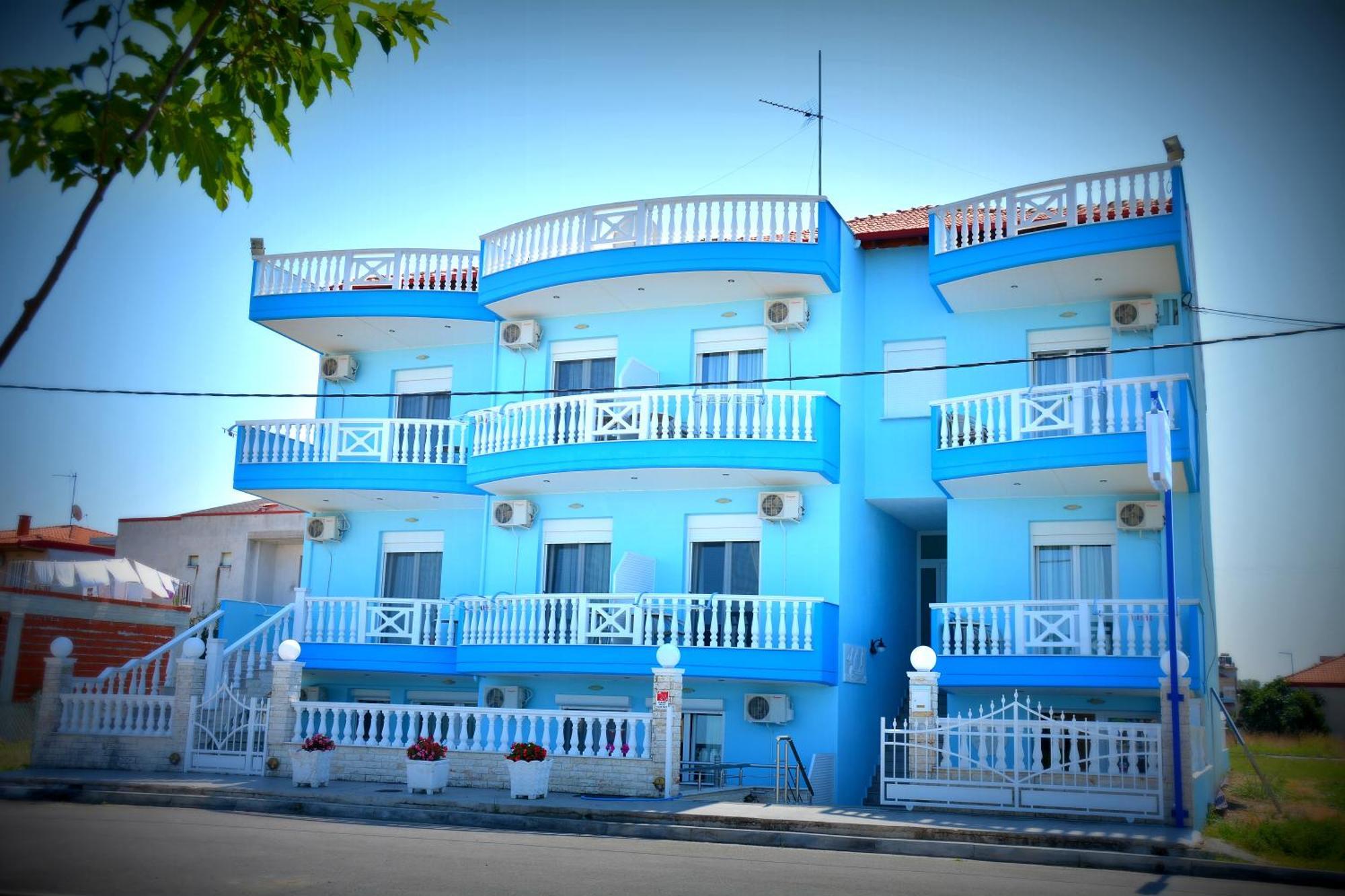 Paris Paralia Katerinis