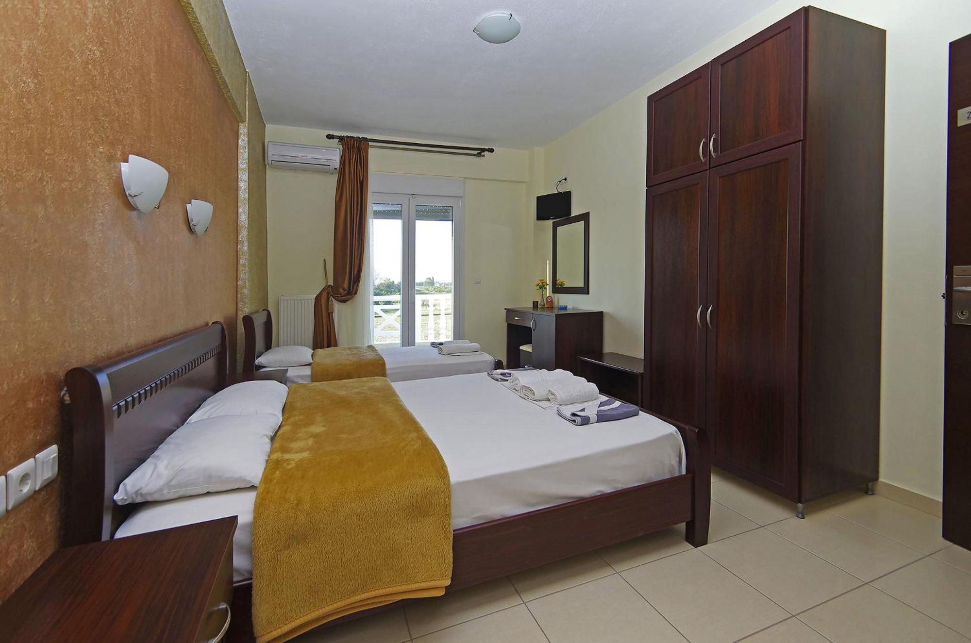 Paris Hotel