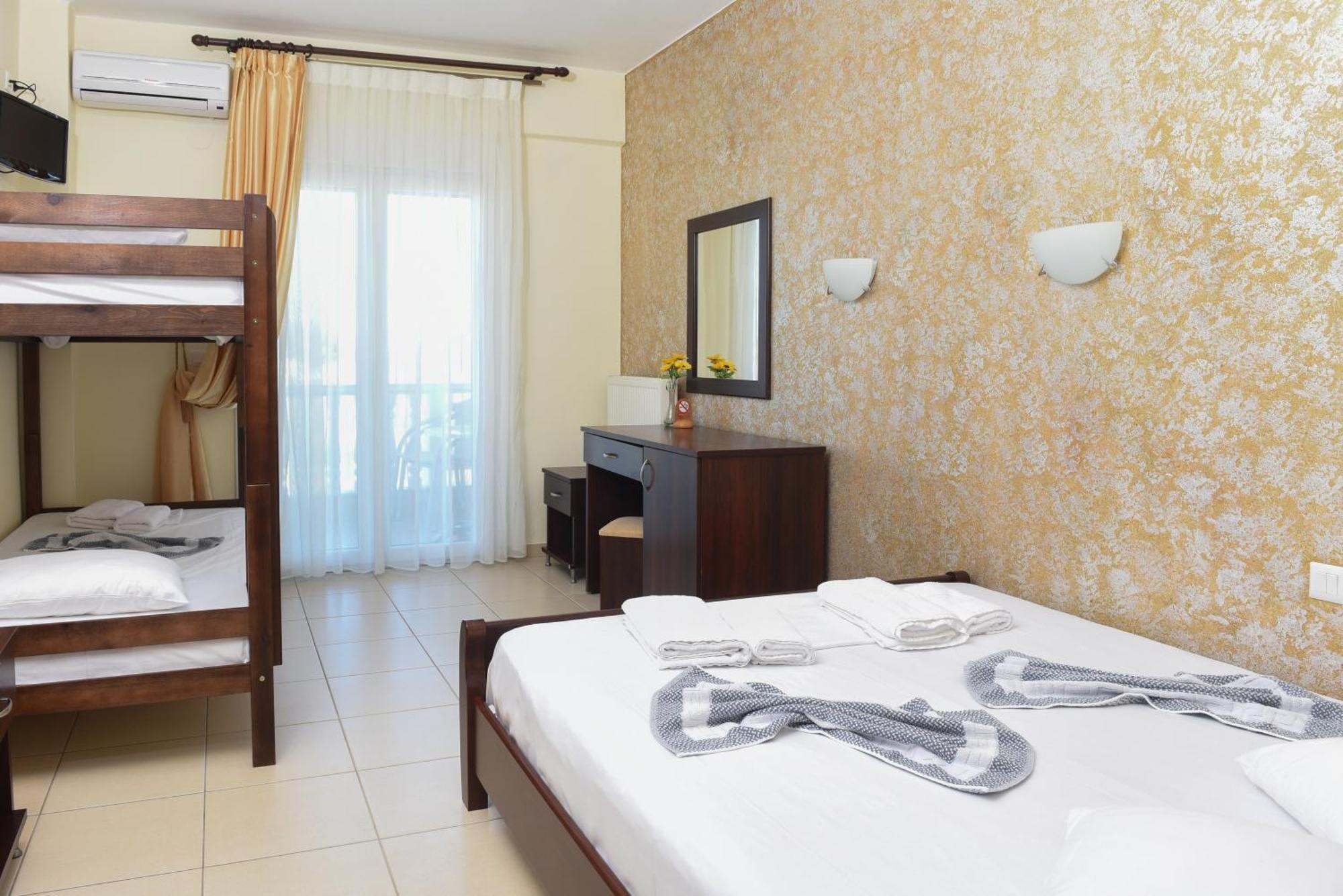Hotel Paris 2*