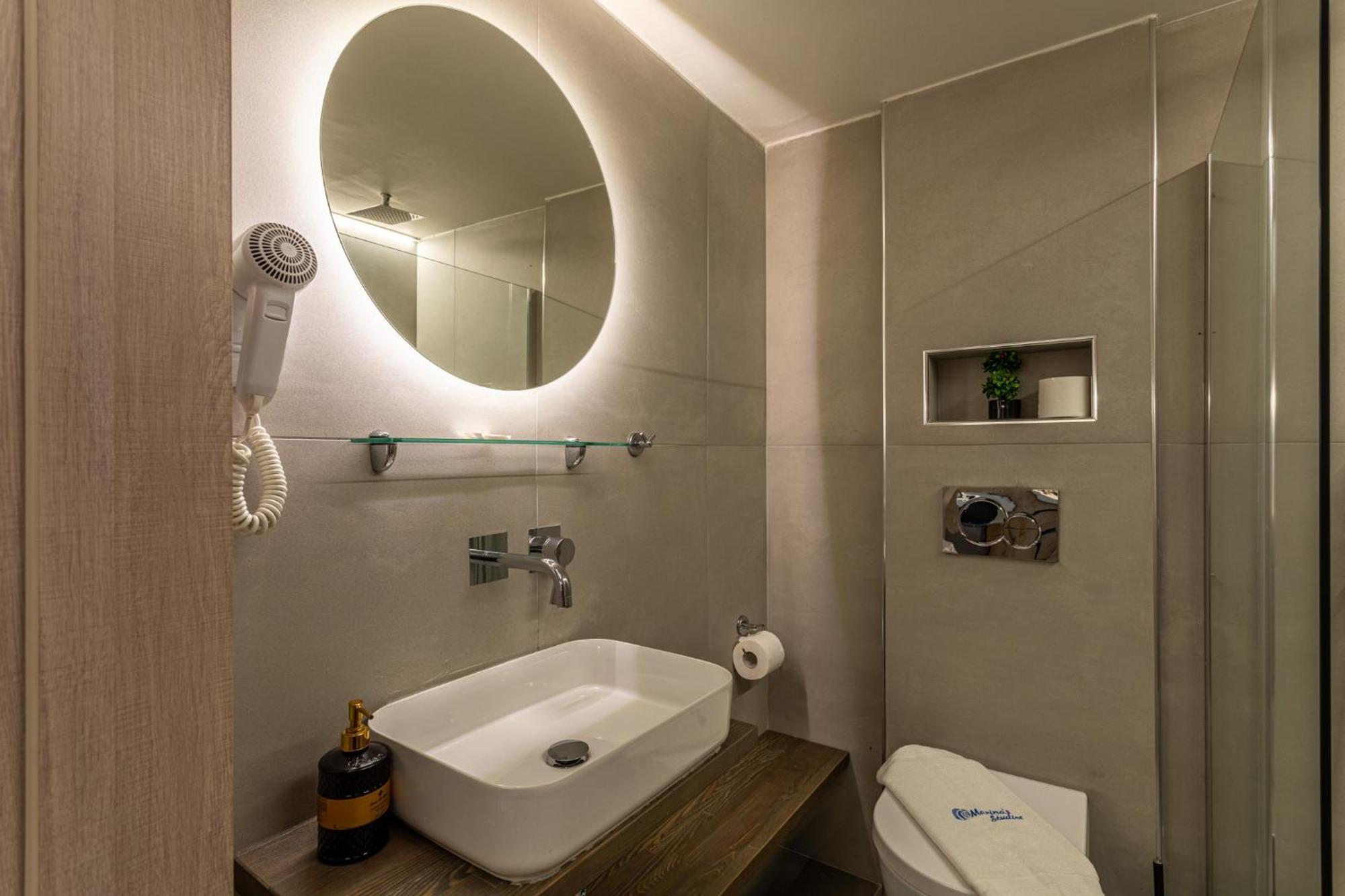 Marina Aparthotel *