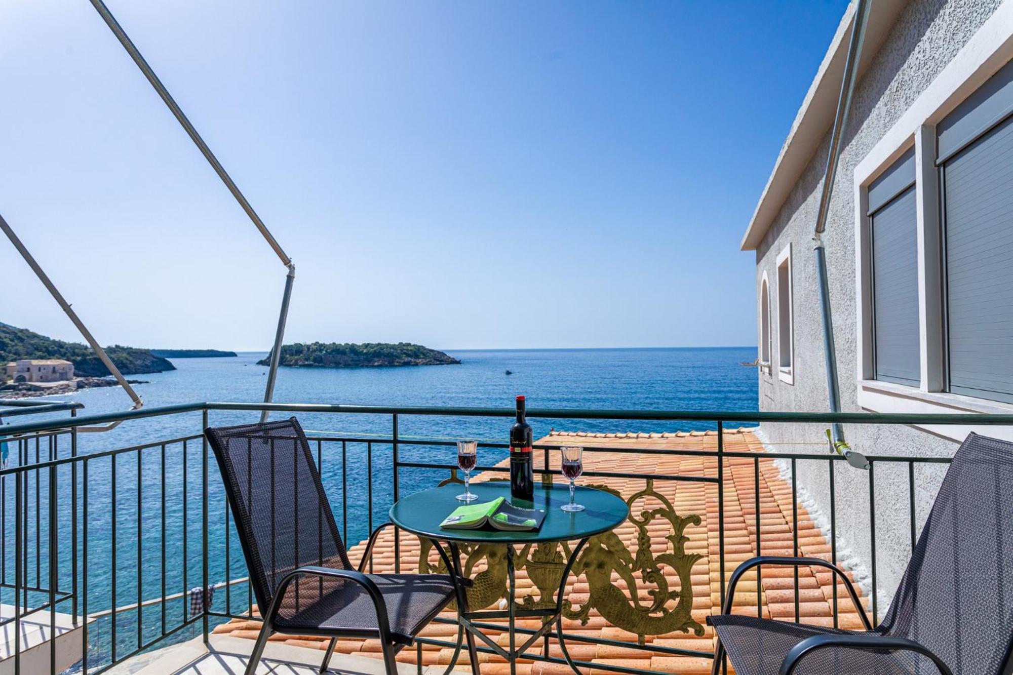 Marina Aparthotel