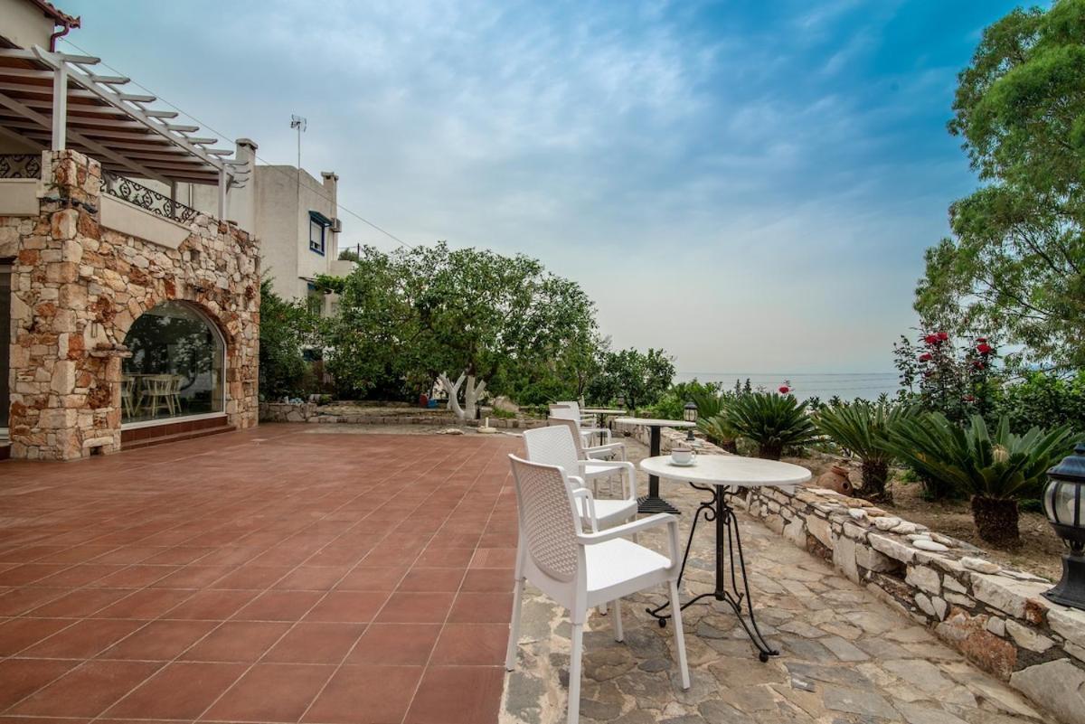 Cretan Biosuites *