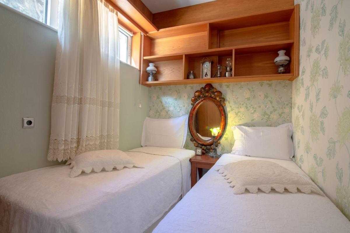 Cretan Biosuites