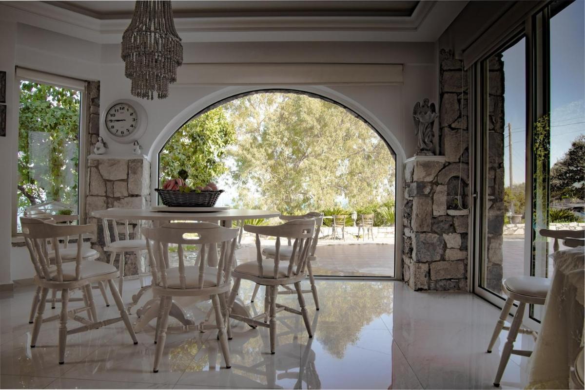 Holiday home Cretan Biosuites Palaiokastro (Crete)