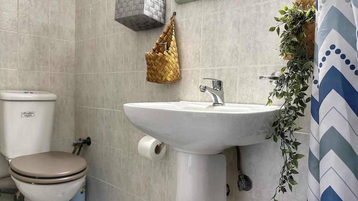 Akasha Waves Apartment Rethymno (Crete)