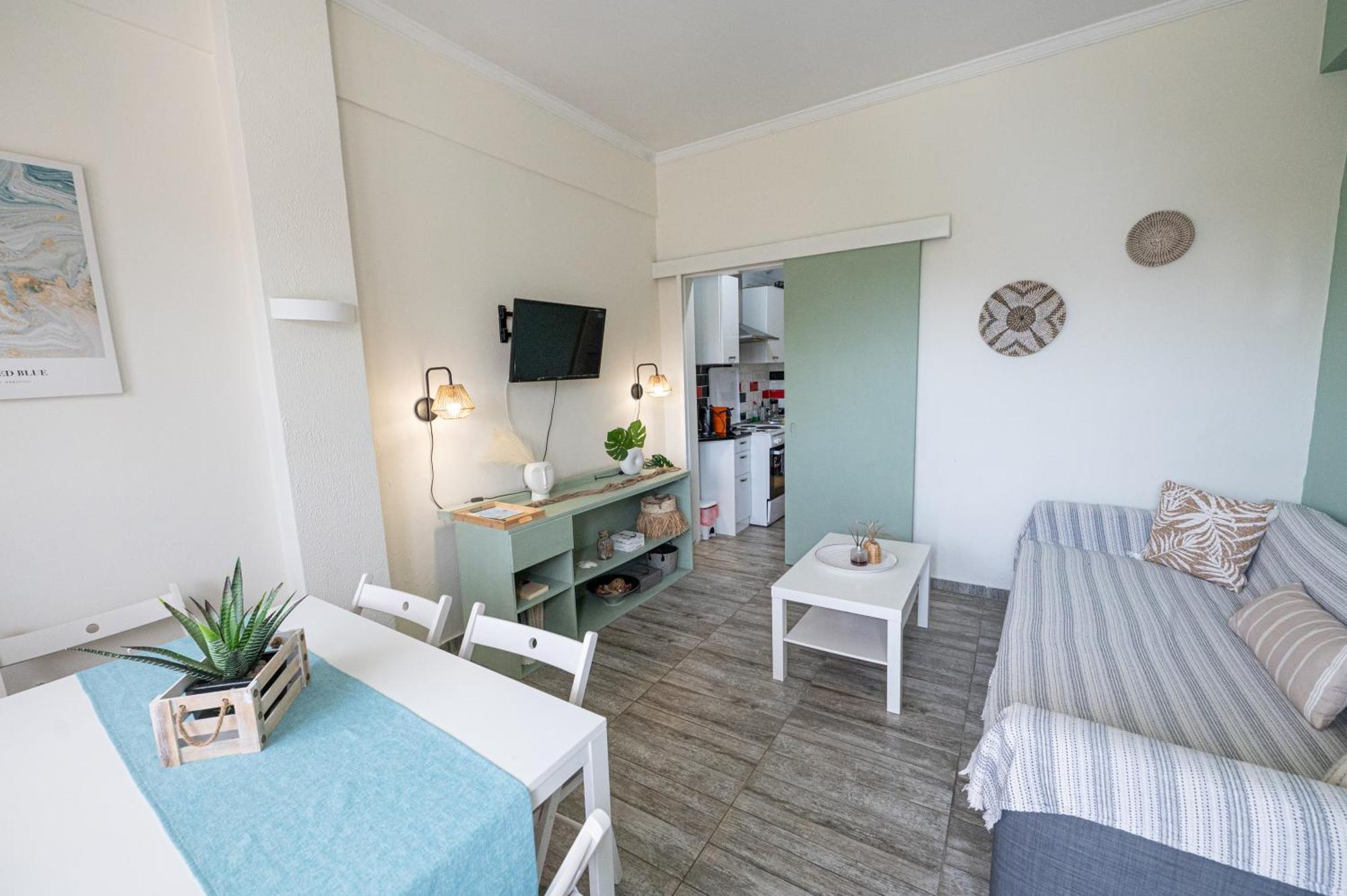 Serenity Yard Holiday home Poros Town