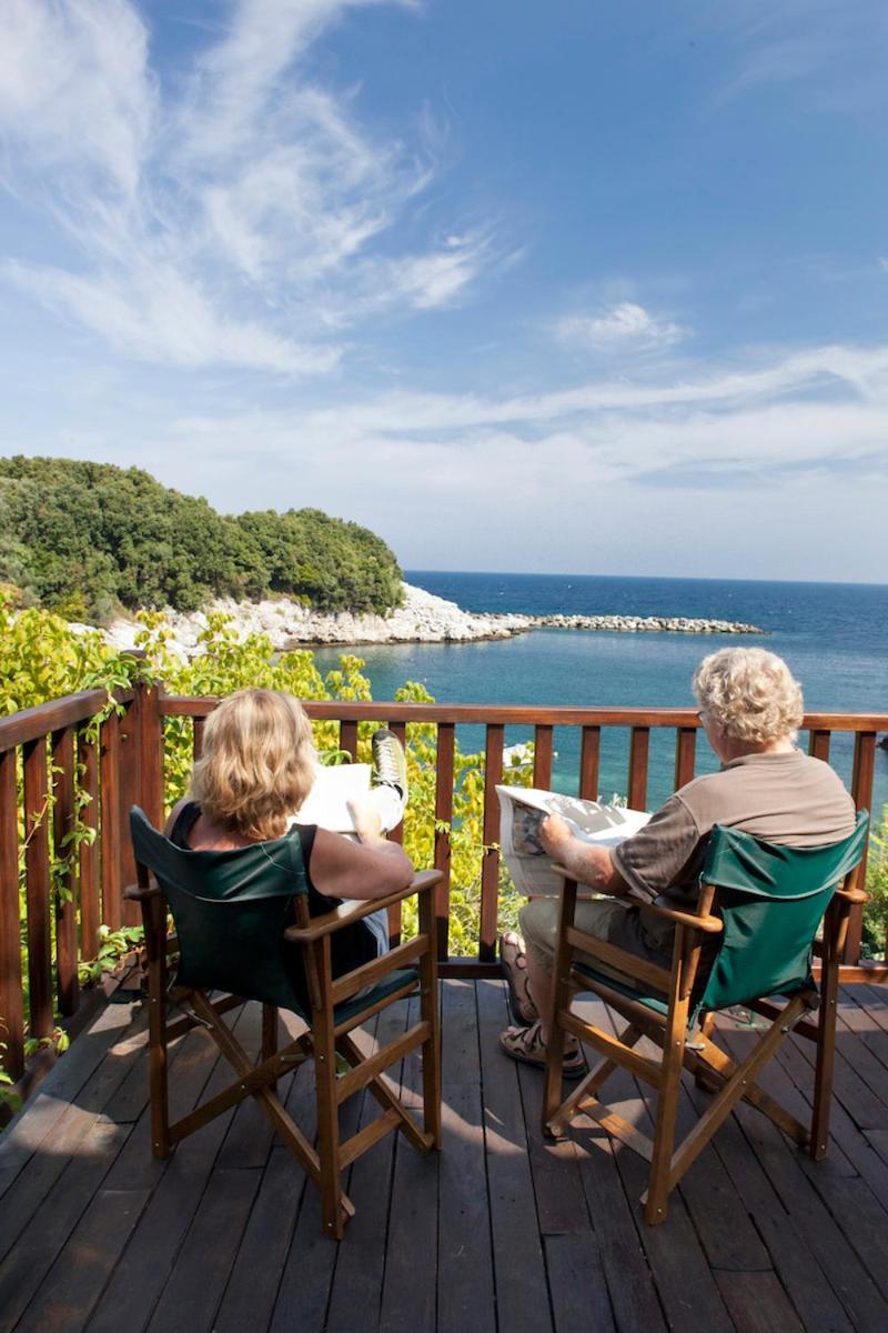 Bed & Breakfast Victoria's Damouchari