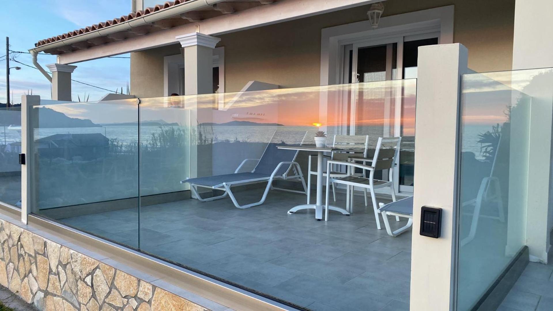 Diamond Arillas Luxury *