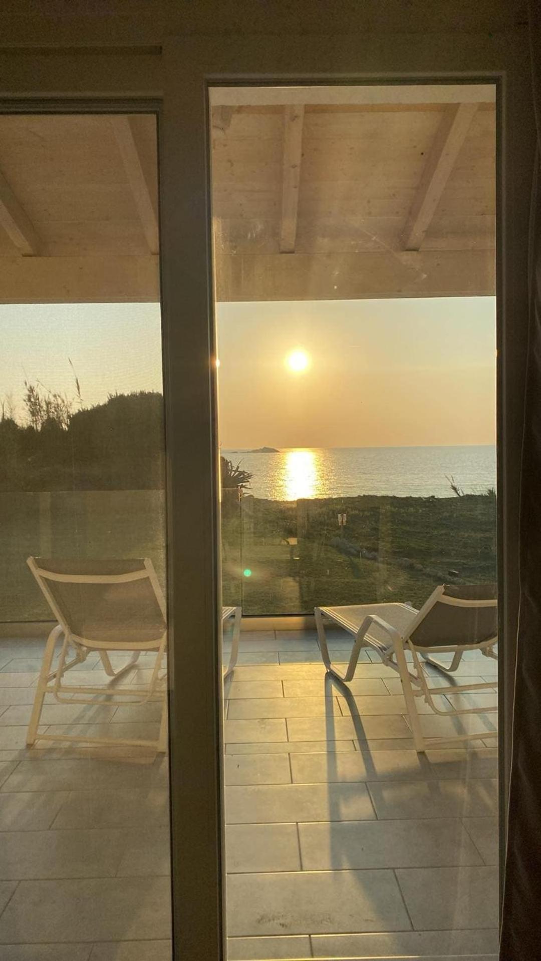 Diamond Arillas Luxury Apartment