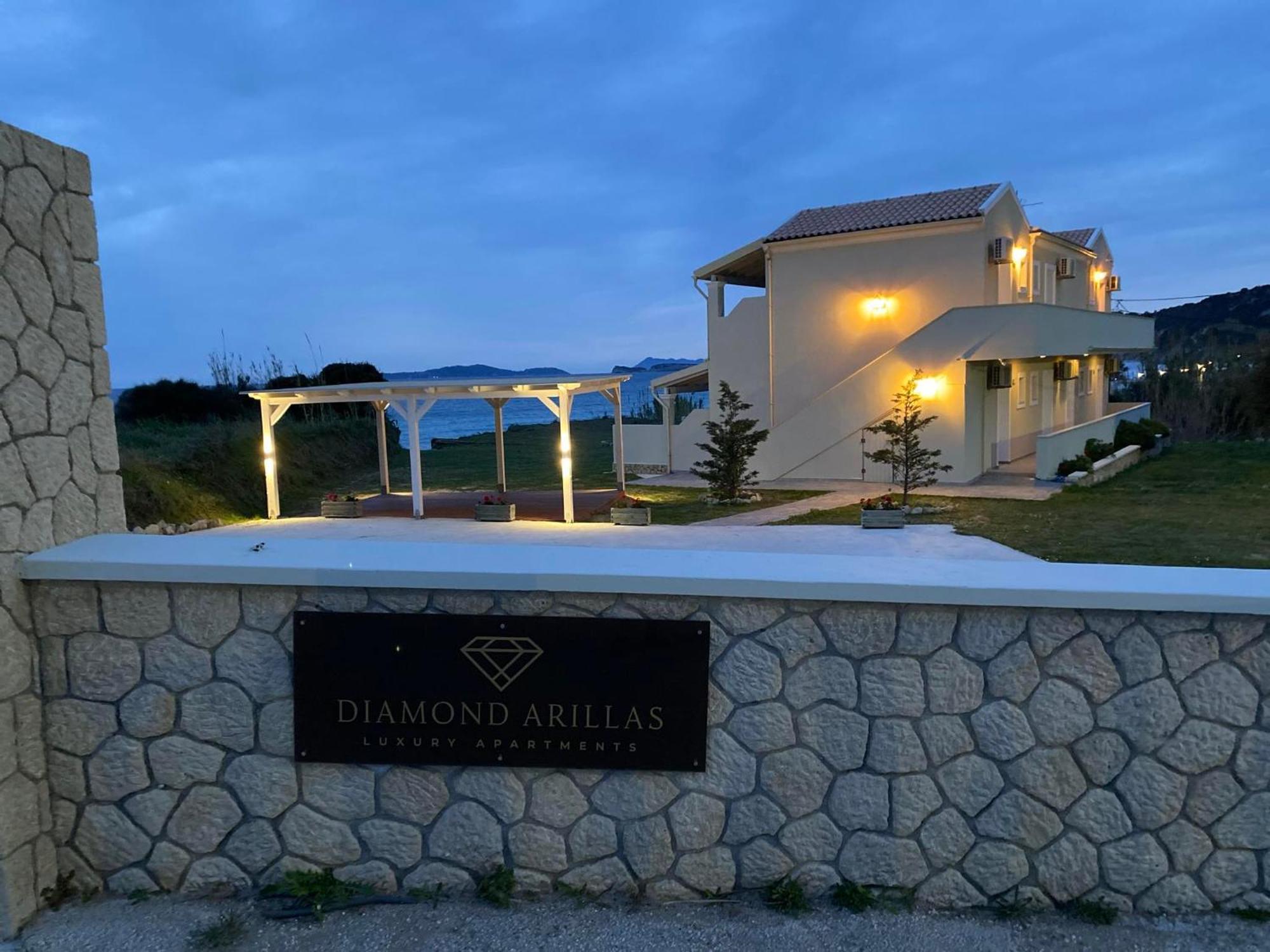 Diamond Arillas Luxury Apartment