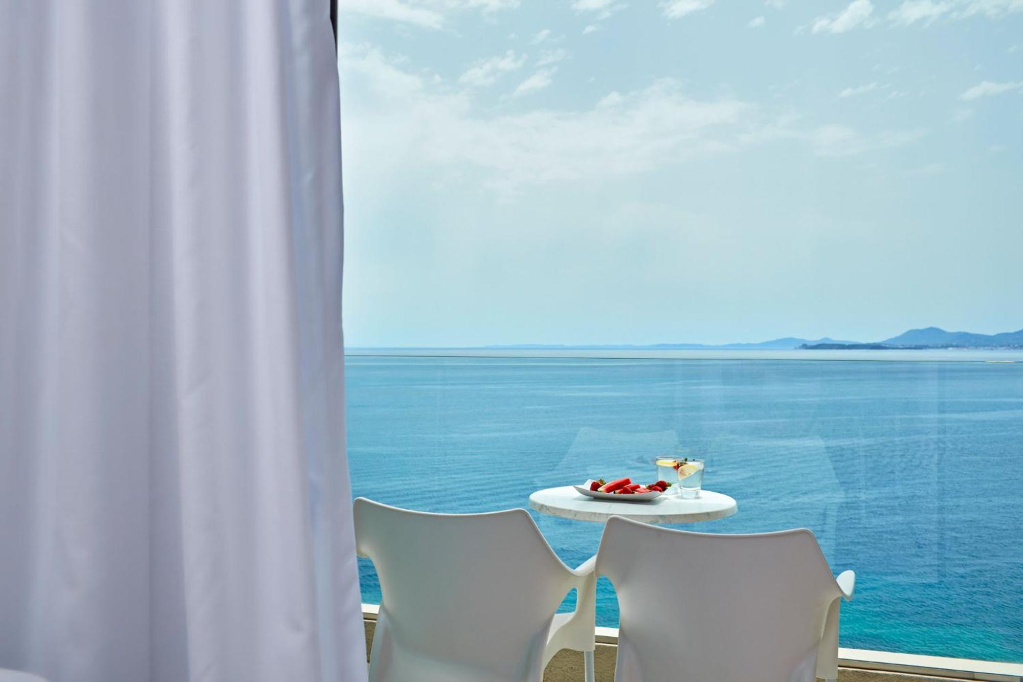 Atlantica Nissaki - Adults Only Hotel Gimari