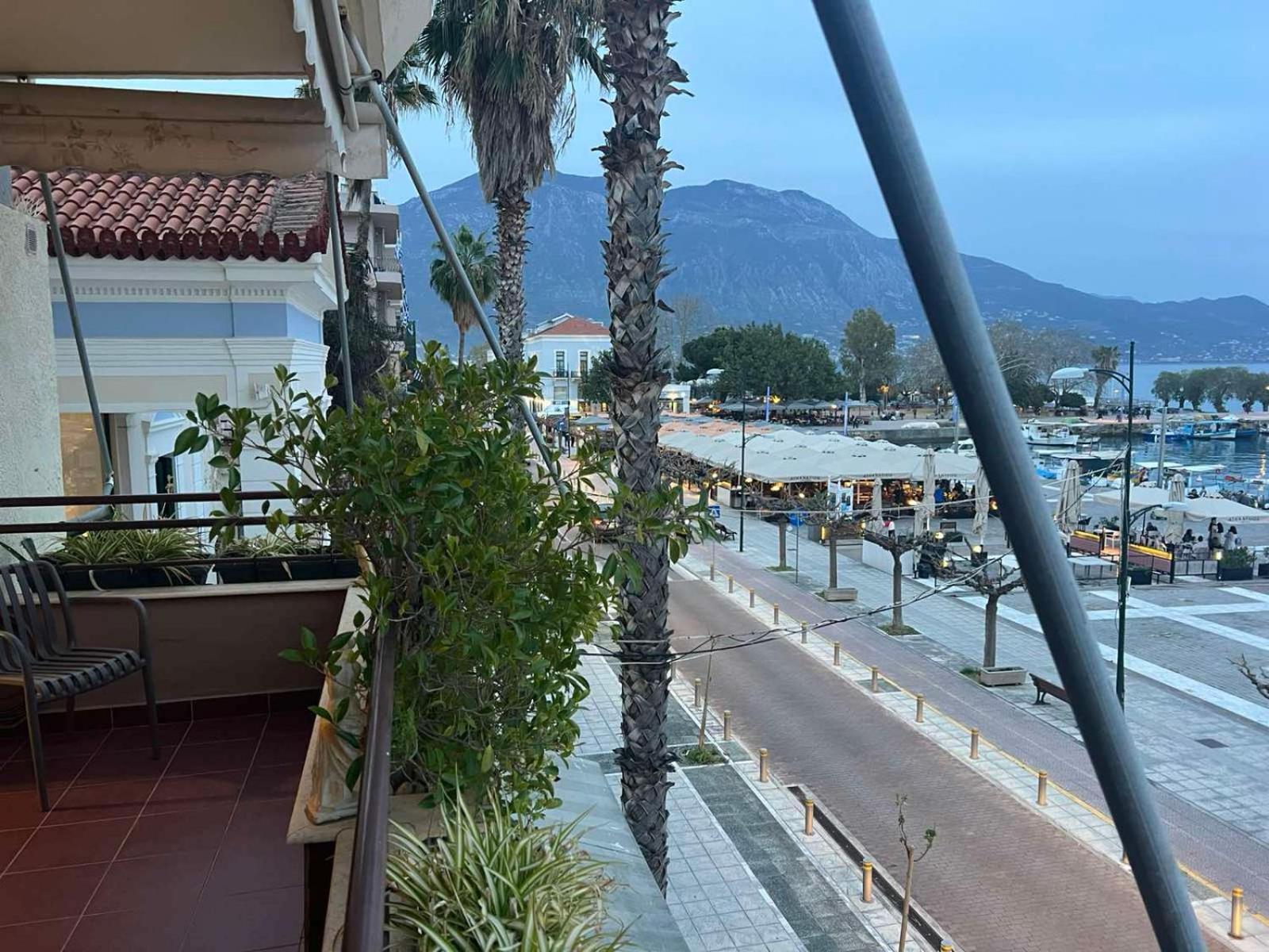 Grand Luxury Seafront