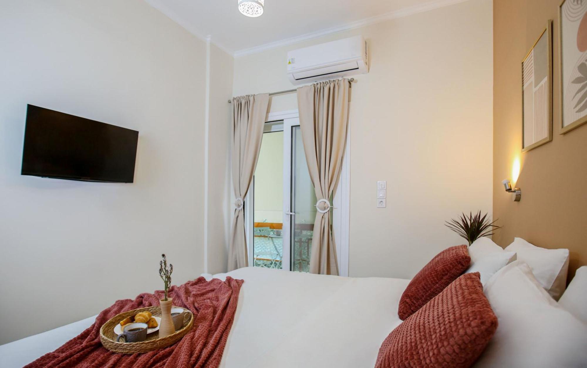 Kamena Elegance Apartment Kamena Vourla