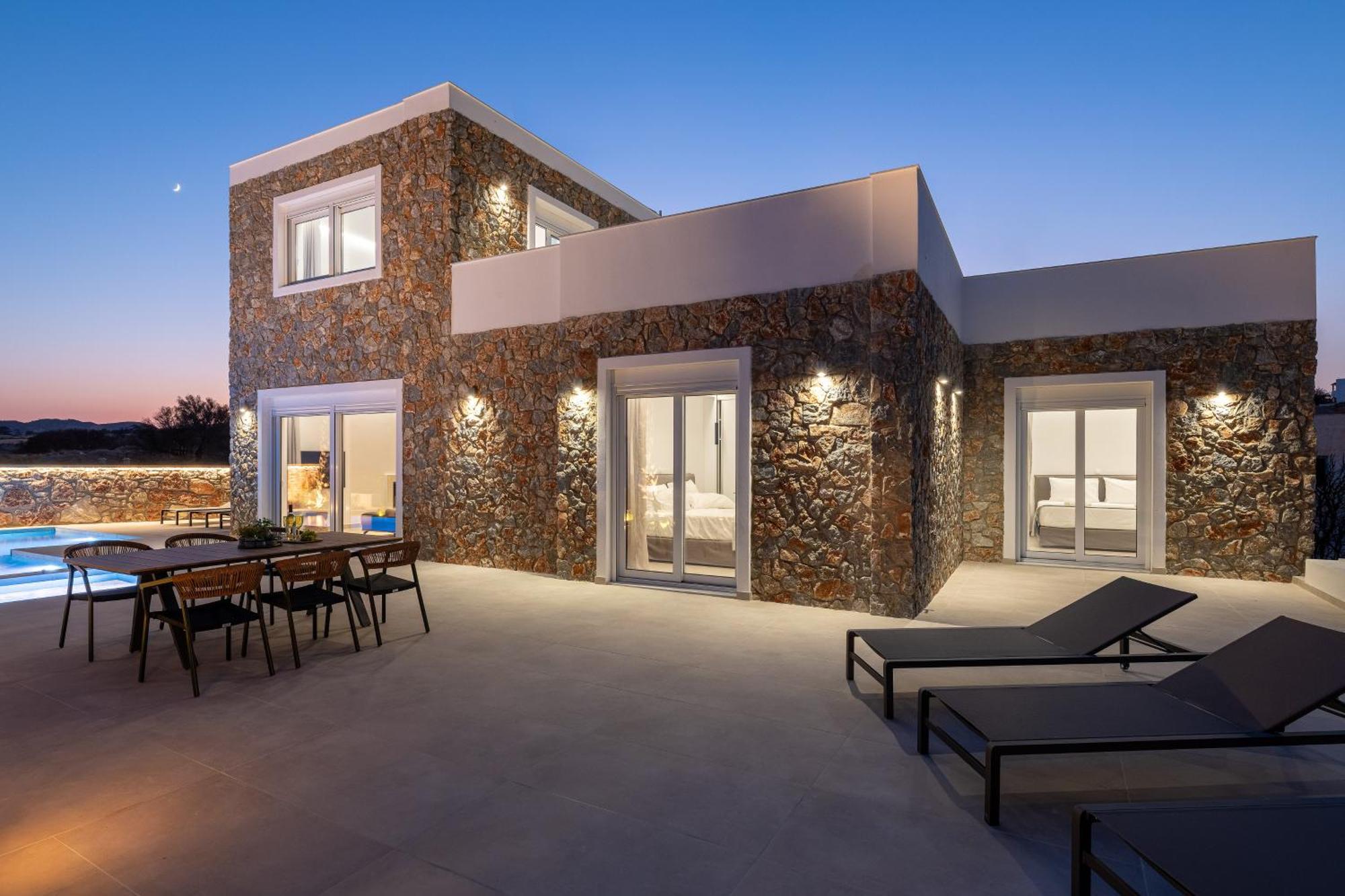 Luxurious With Sea Views In Rhodes Villa
