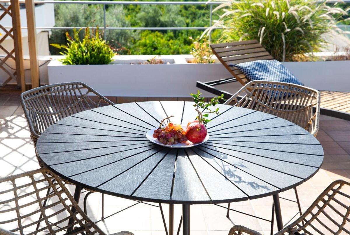 Plaka 16 - 'the Roof' - Drepano, Nafplio Apartment *