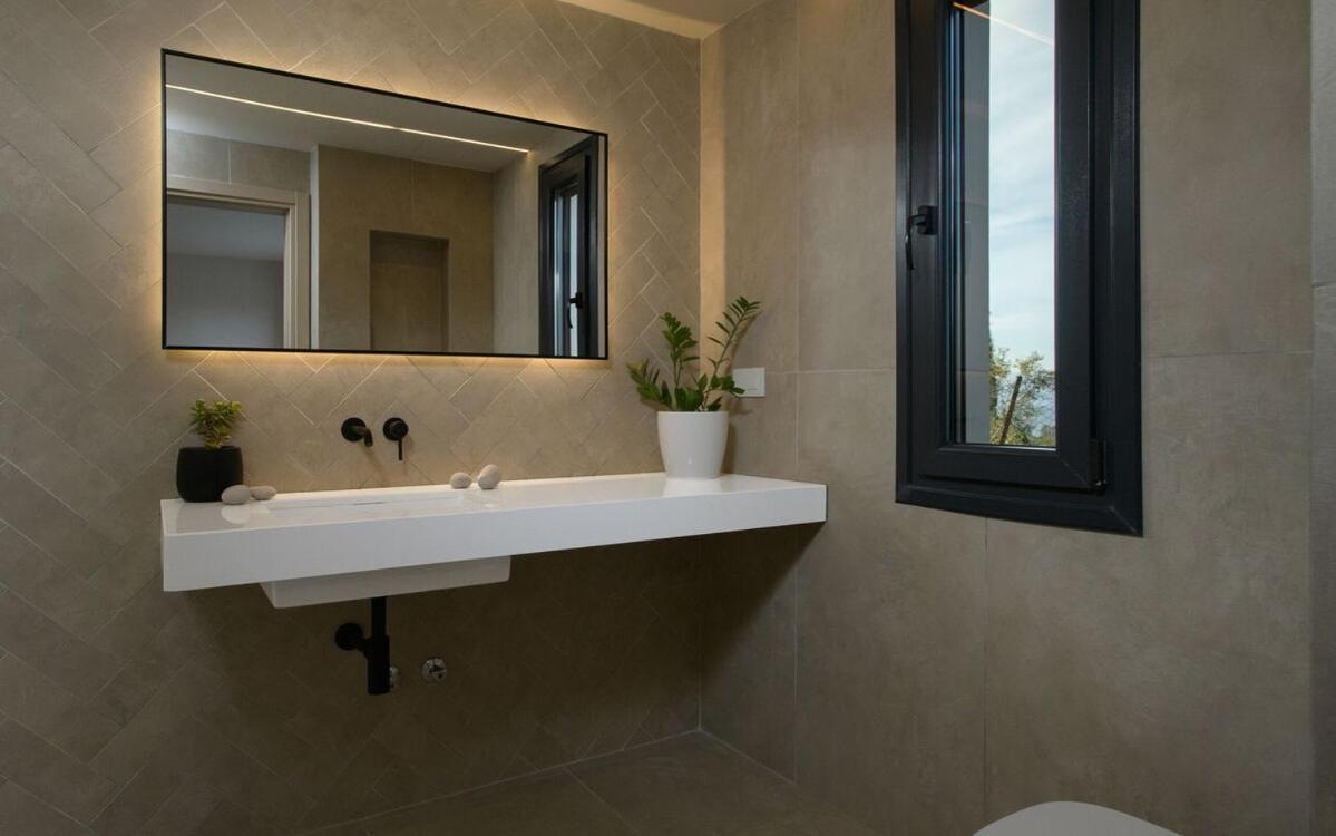 Cocona By Posarellivillas Villa