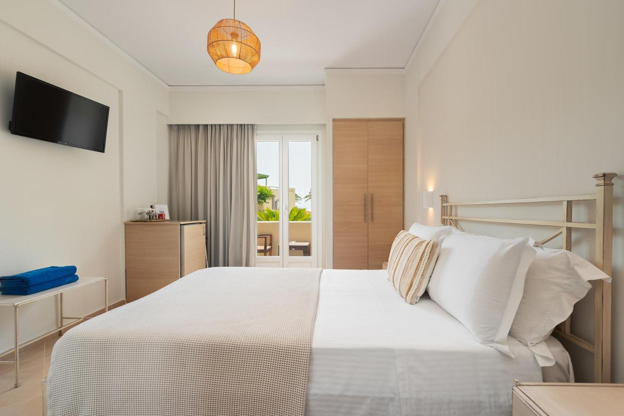 Finikas Hotel Aliko Beach