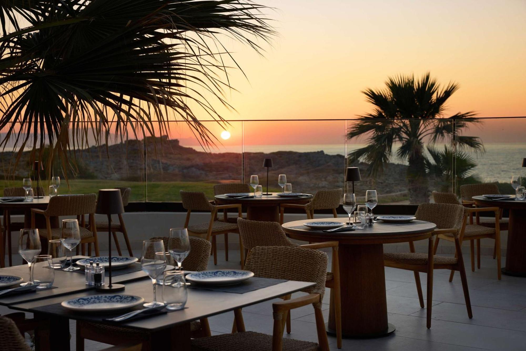 Isla Brown Chania Resort, Curio Collection By Hilton Resort 5*