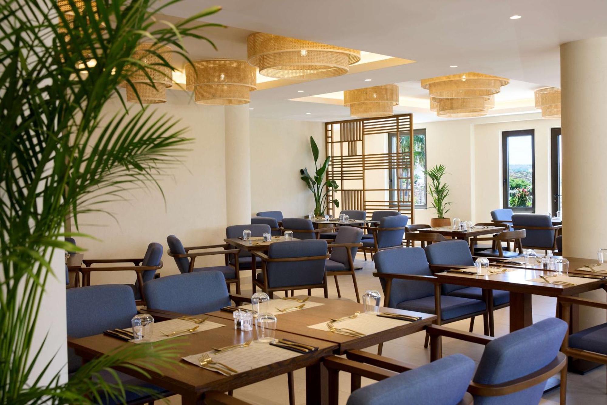 Resort Isla Brown Chania Resort, Curio Collection By Hilton 5*