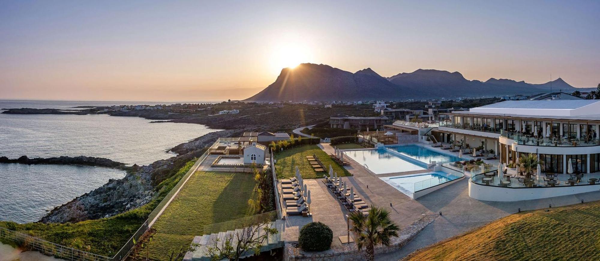 Resort Isla Brown Chania Resort, Curio Collection By Hilton 5*