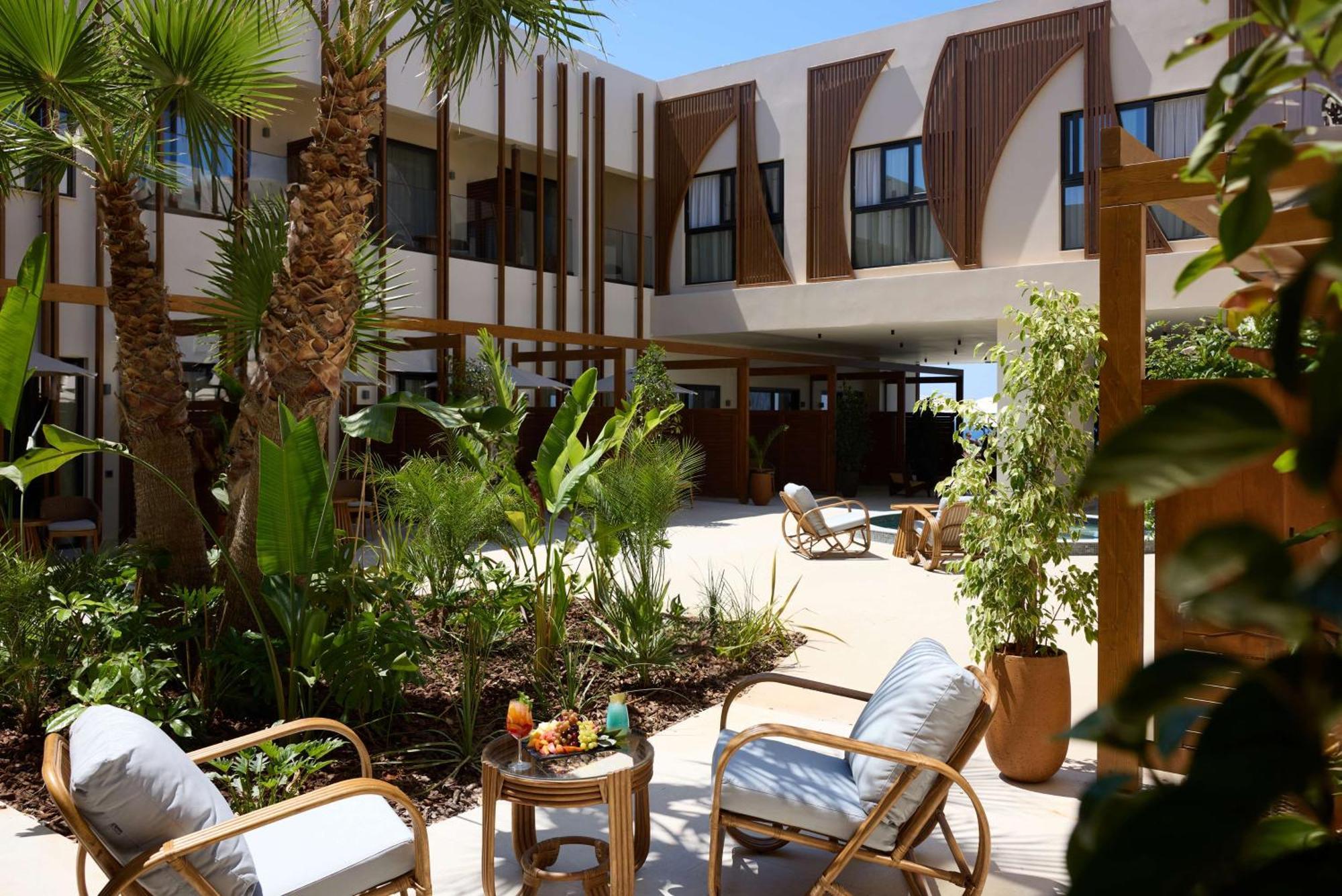 Resort Isla Brown Chania Resort, Curio Collection By Hilton Stavros (Crete)