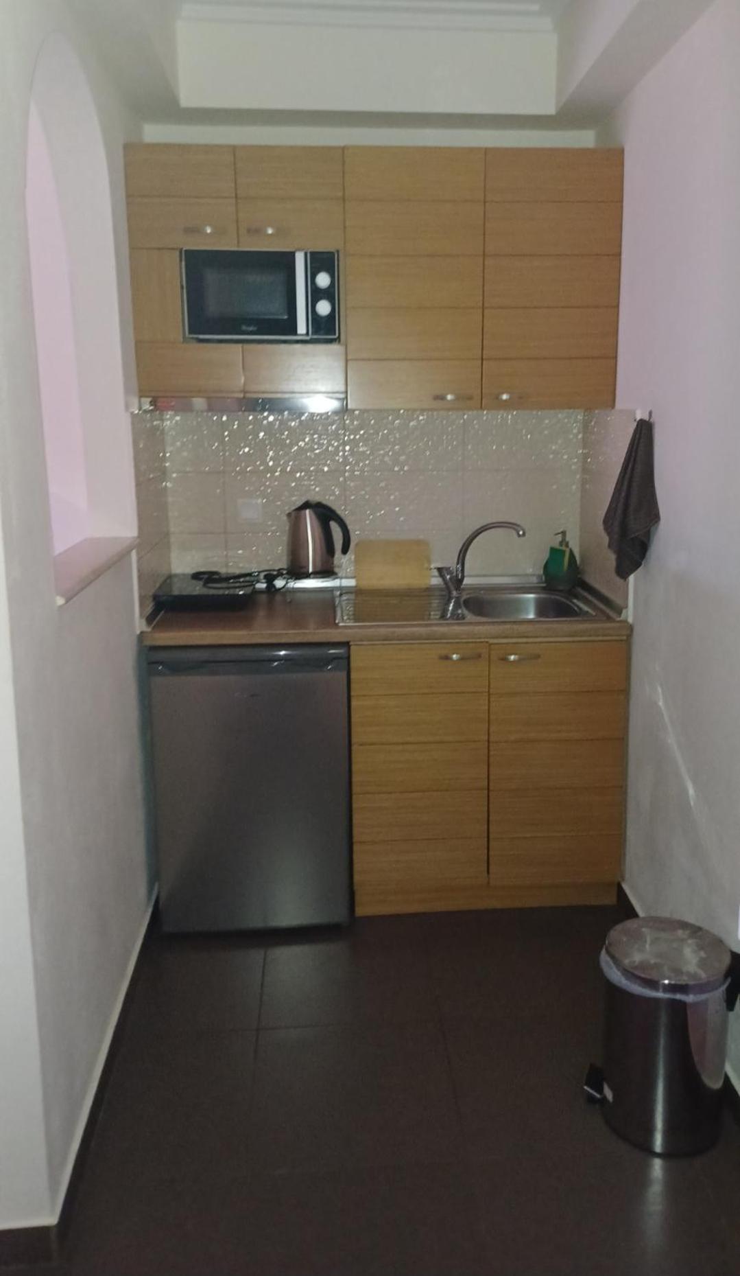 Apartment Crystal Aura
