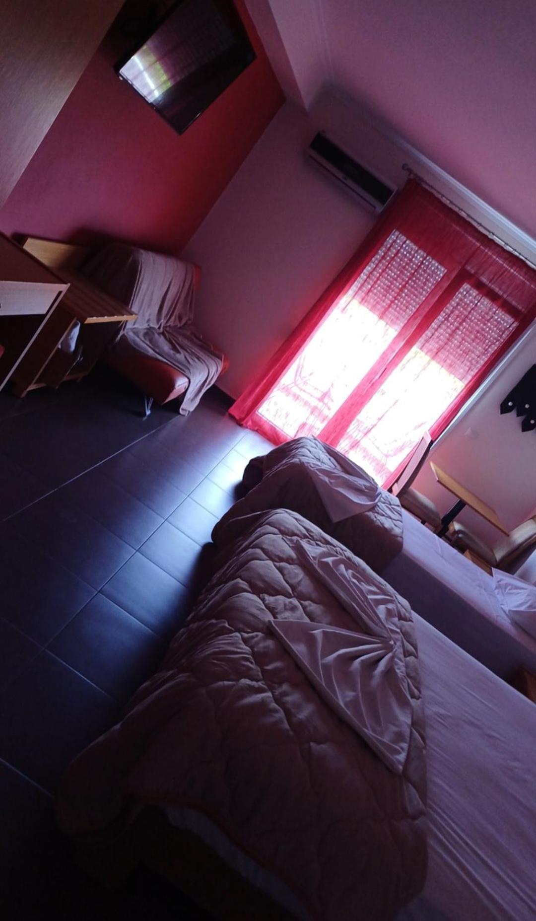 Crystal Aura Apartment *