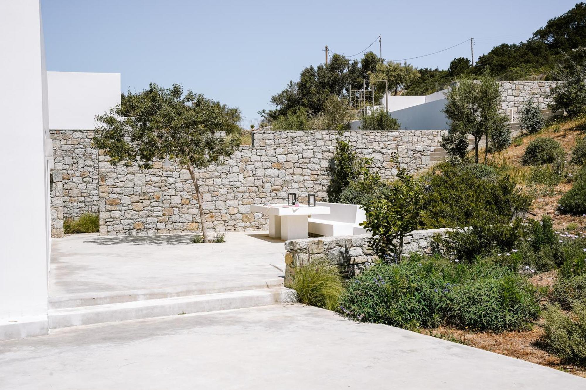 Hidden Hill Naxos Villa *