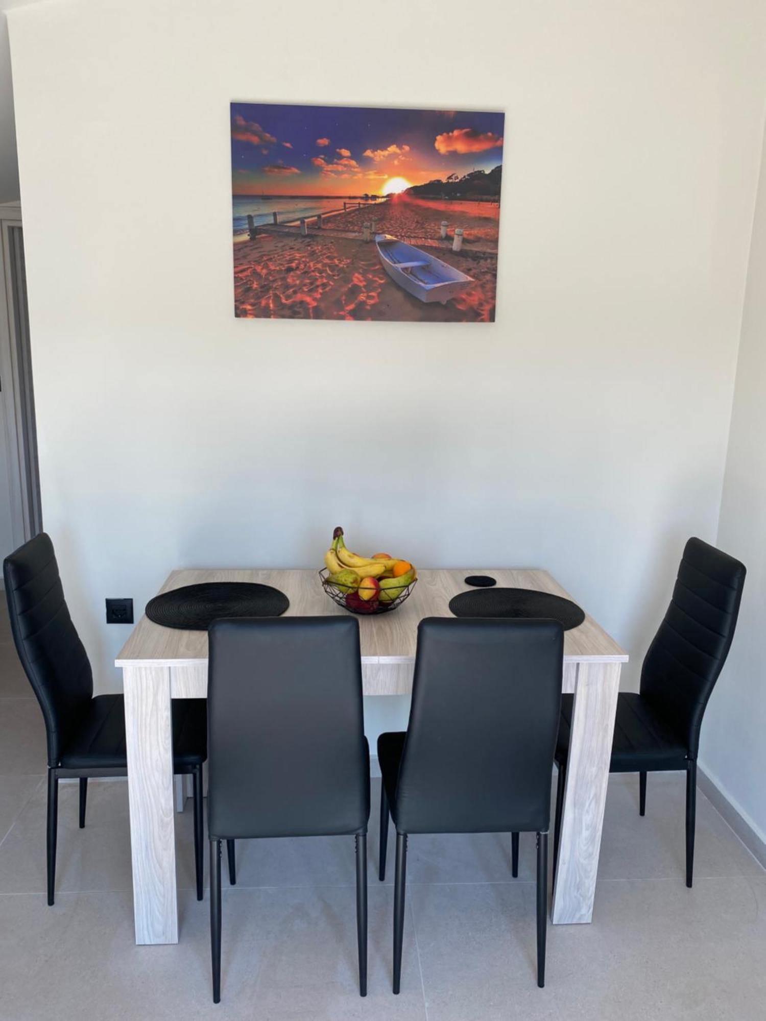 Welcome U Apartment