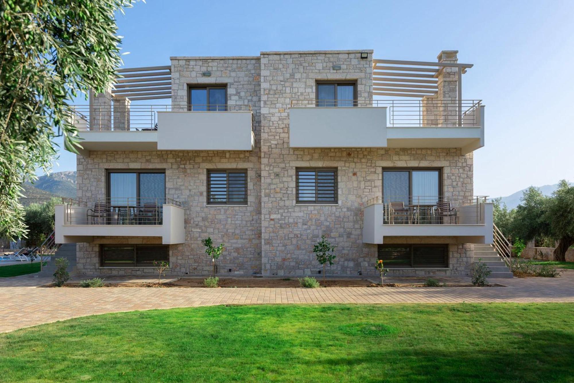 Azari Lifetime Memories Villa