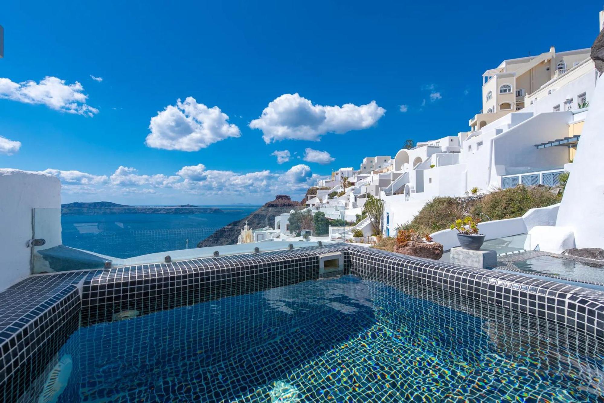 Hommage With Caldera View Hot Tub * Fira (Santorini)