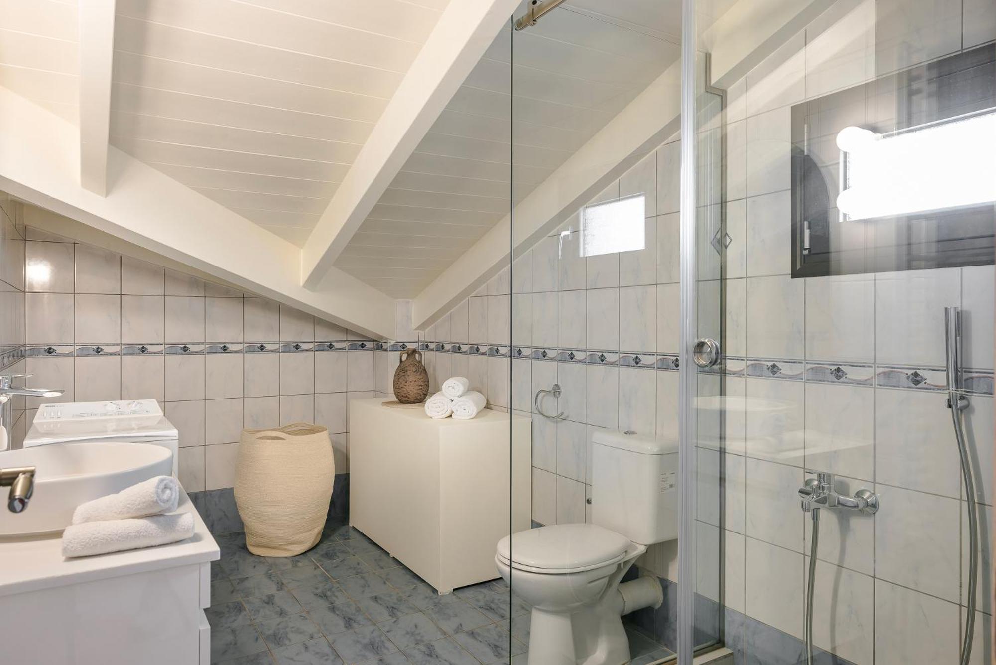 Fanis Elegant Great View &loft