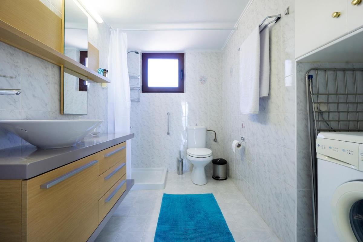 Ostria Seaside House