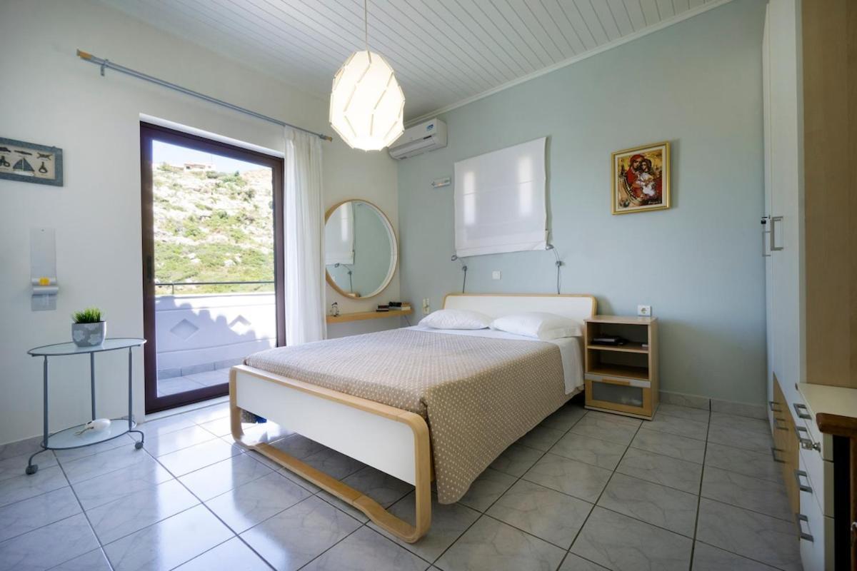 Holiday home Ostria Seaside House Almyrida (Crete)
