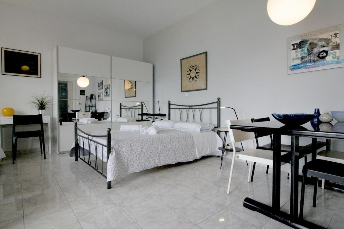Ostria Seaside House