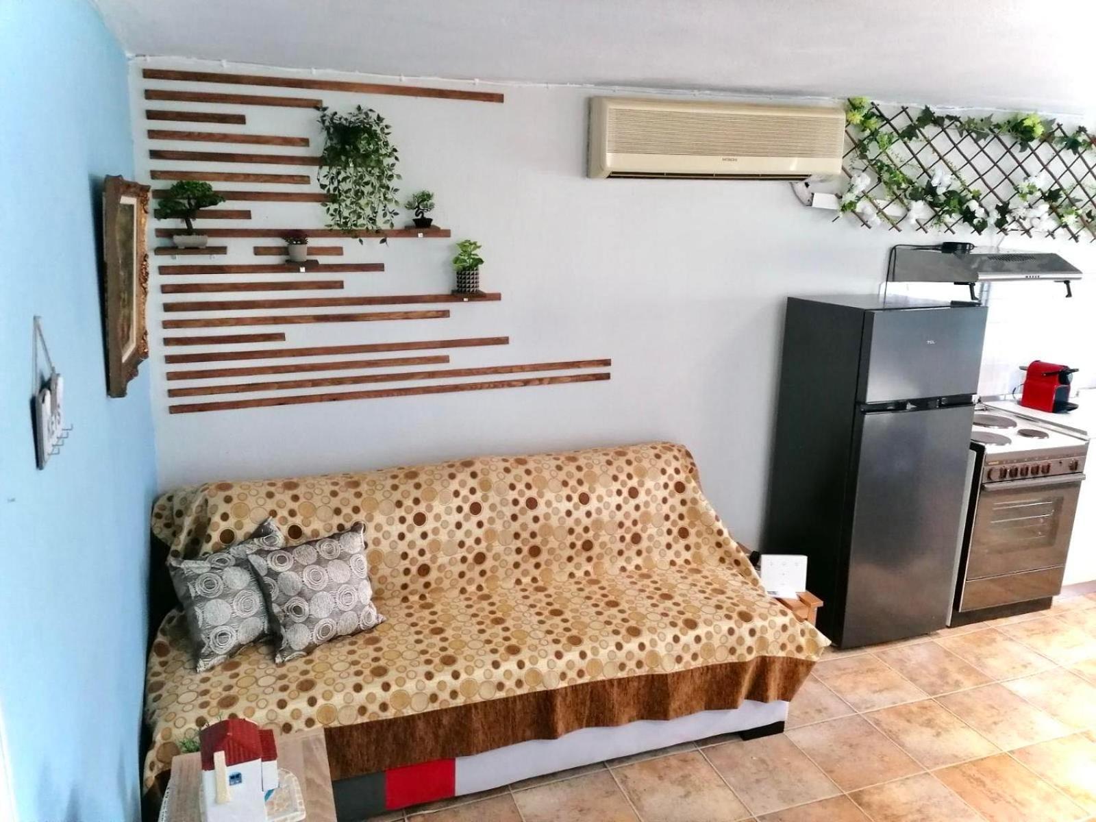 Pomegranate Seaside Corner Holiday home Fanarion