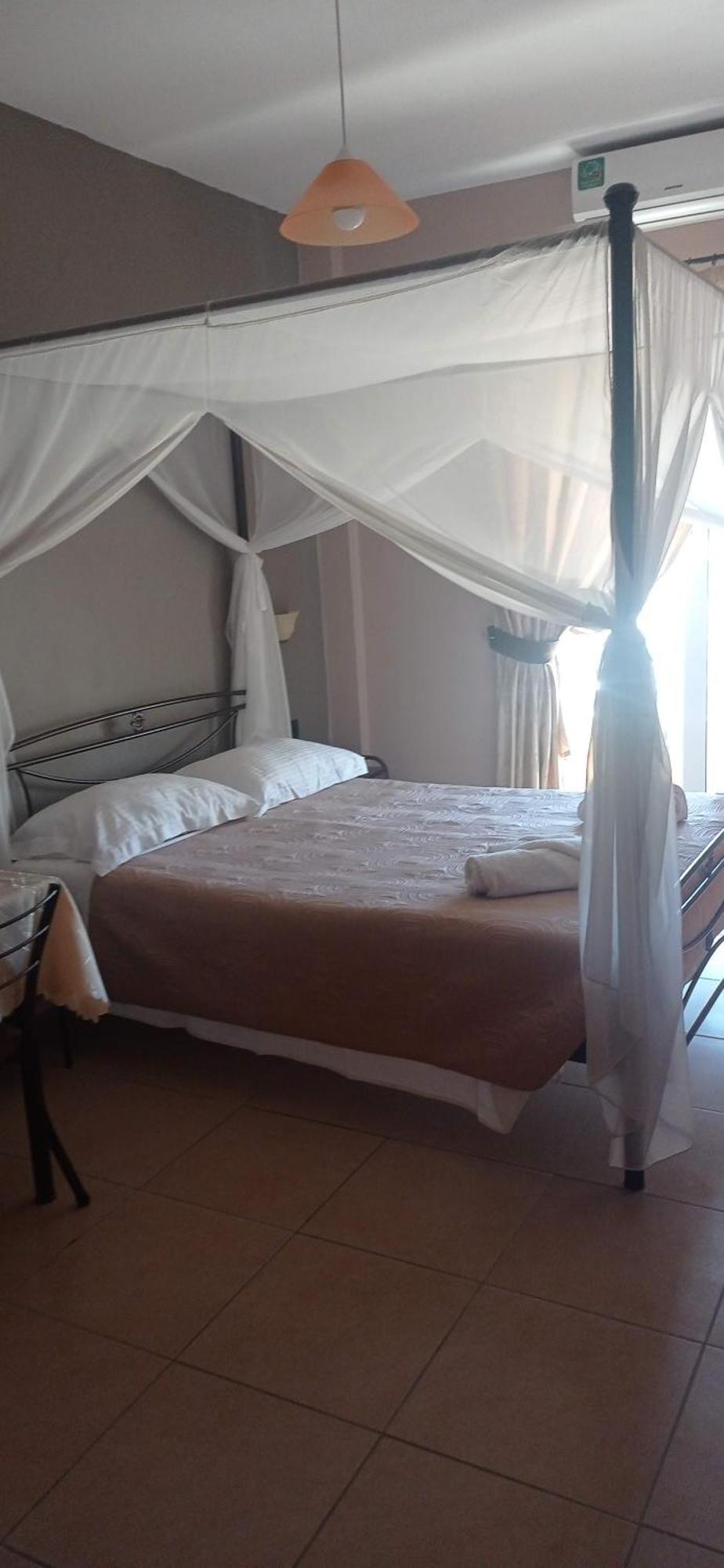 Aparthotel Savvas