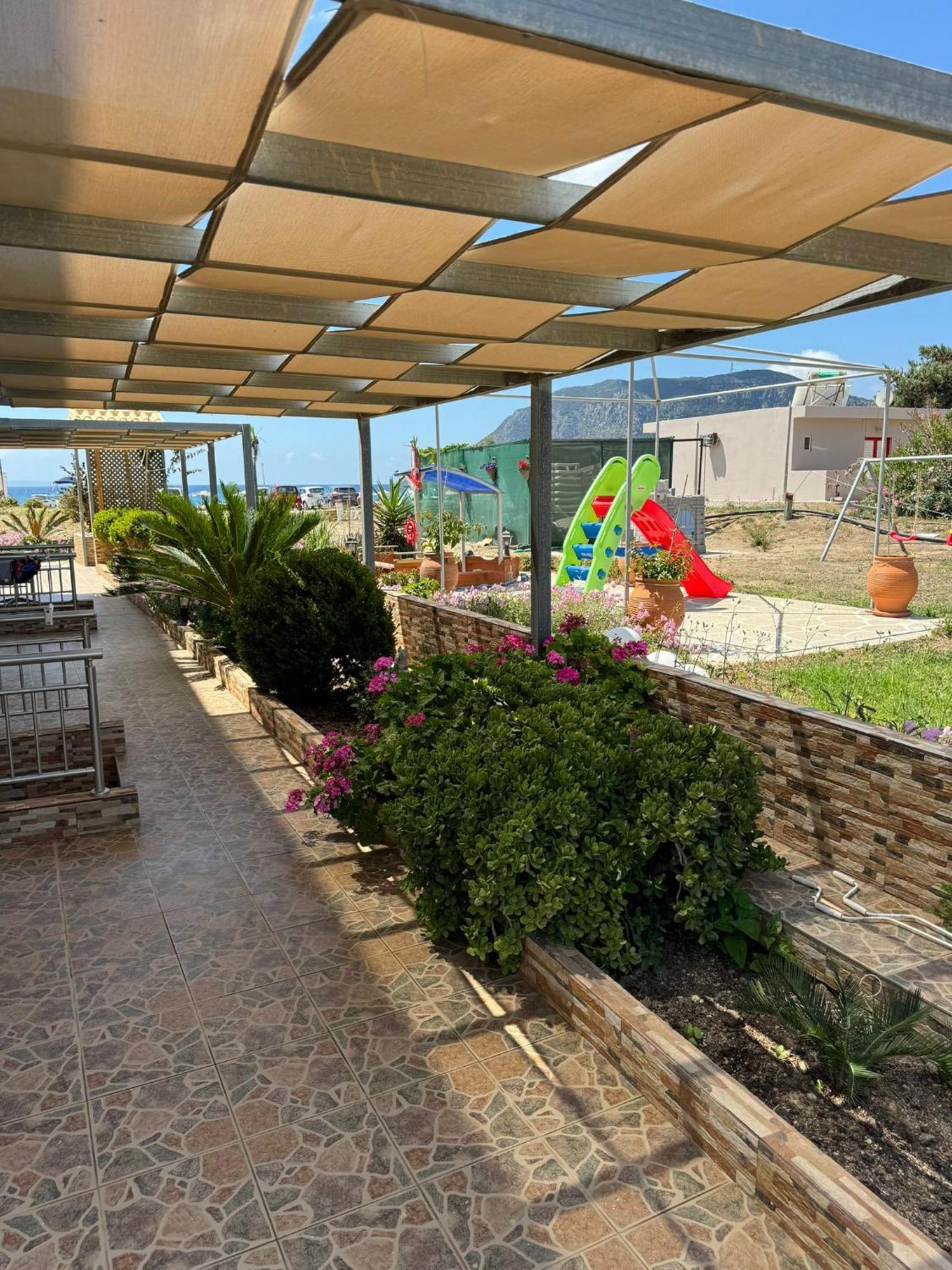 Aparthotel Savvas 2*