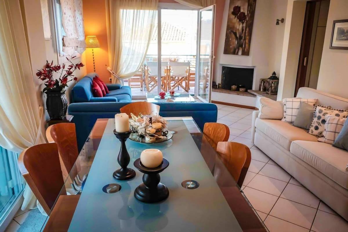 Evgenia's Balcony Apartment Preveza