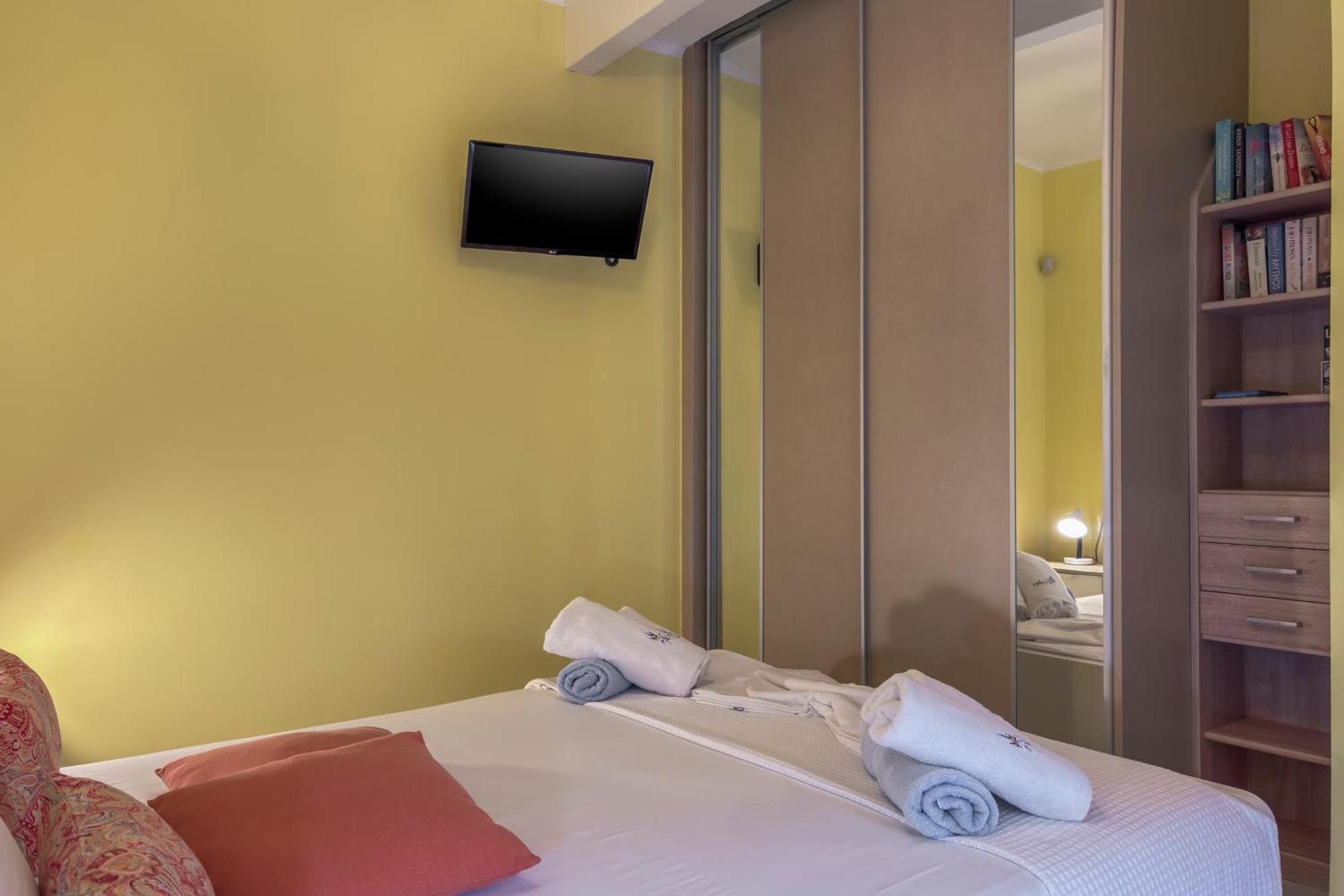 Apartment Alisahni & *